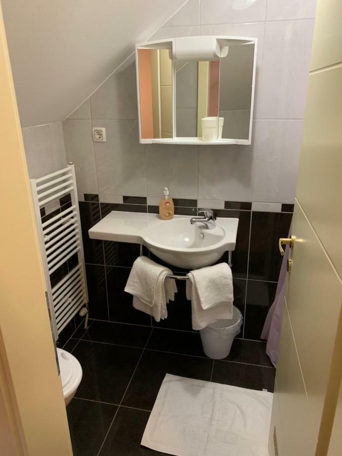 Vinarija Zlatar Otel Dış mekan fotoğraf
