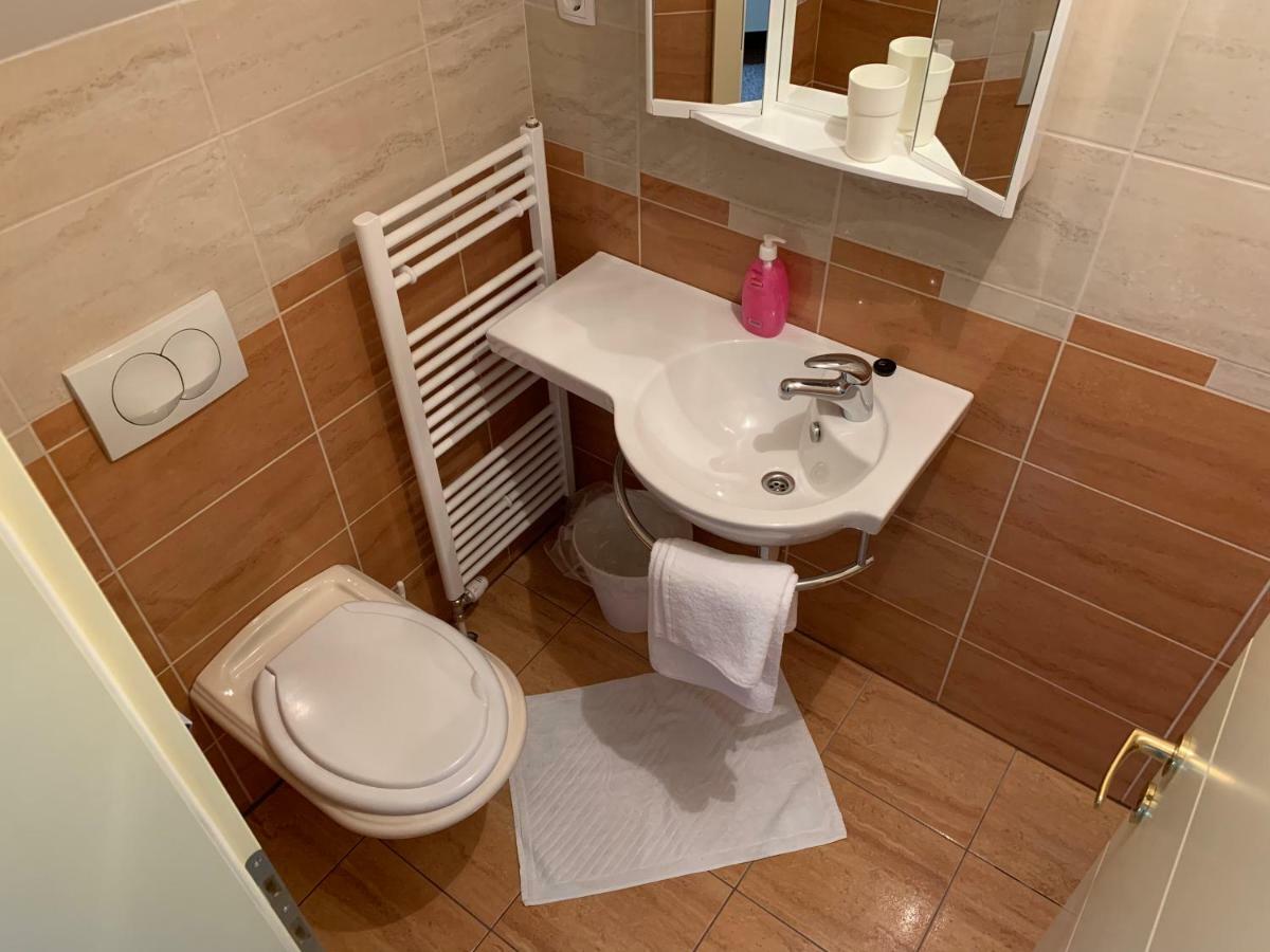 Vinarija Zlatar Otel Dış mekan fotoğraf